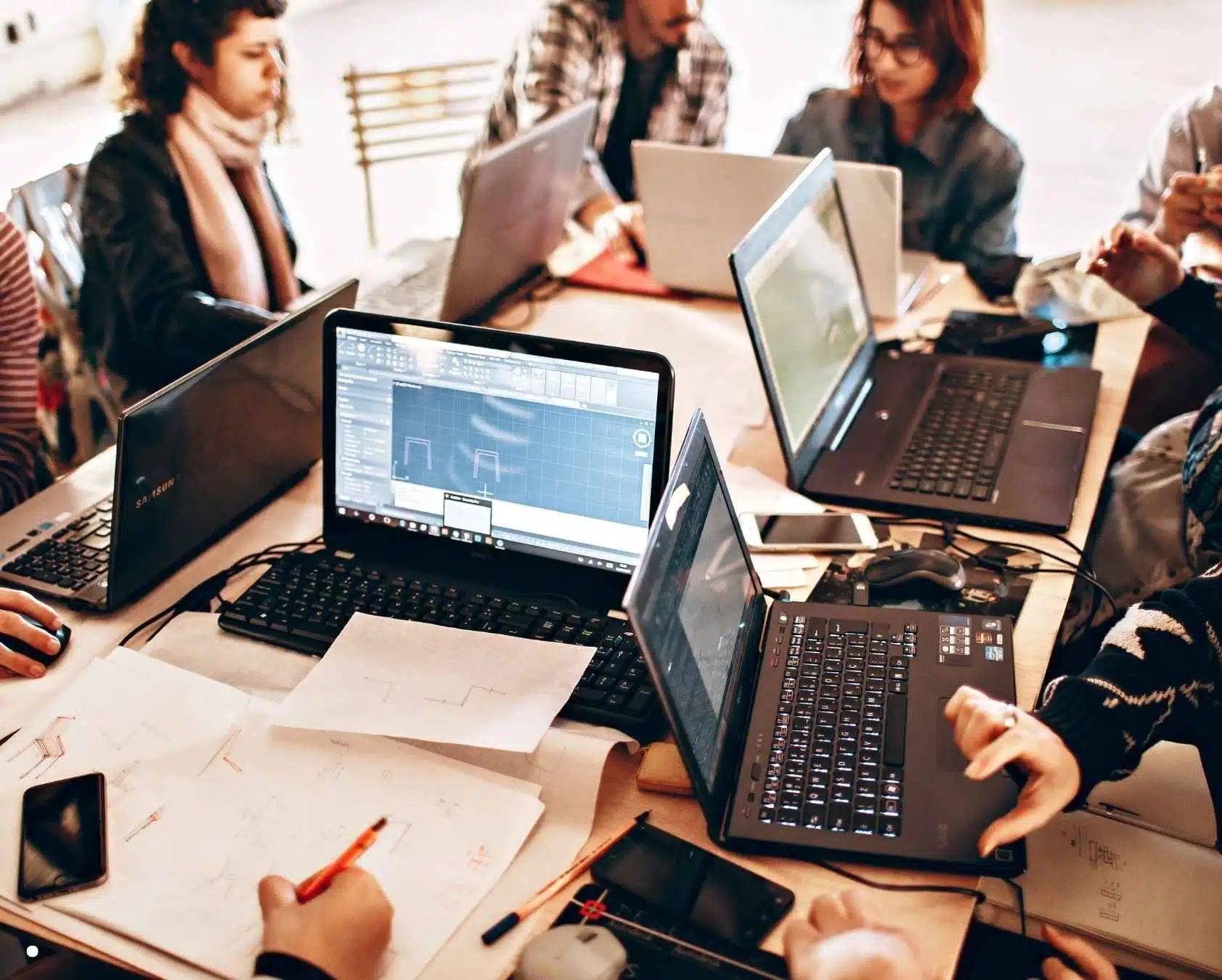 CRM Adoption Challenges: Why Sales Teams Fail to Use Their CRM — and How to Fix It