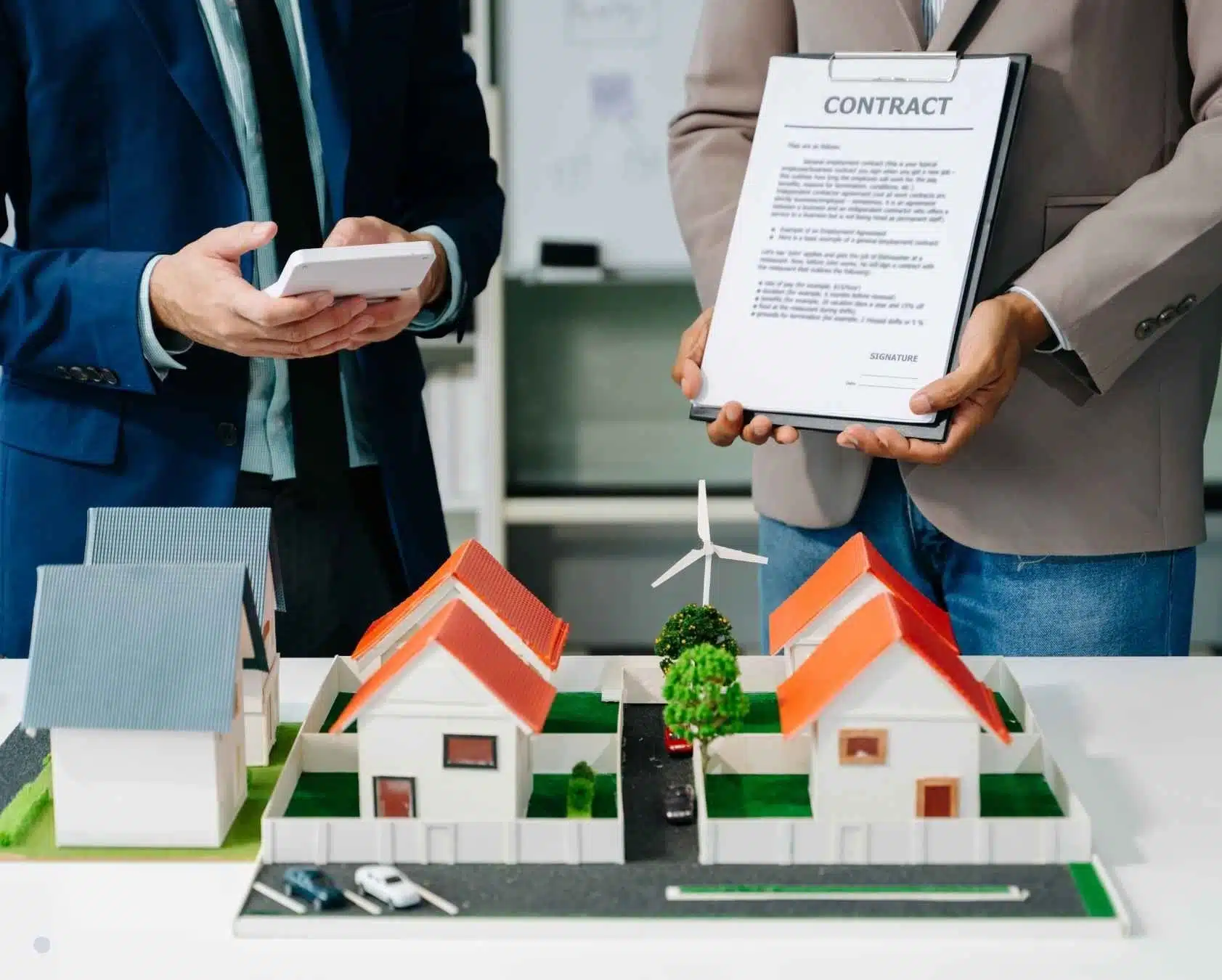 Why Real Estate Agents Rely on Specialized CRM Solutions